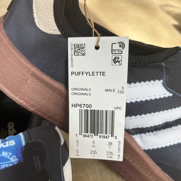 Adidas Puffylette 'Samba' HP6700
Mens - NWT - Picture 7 of 9